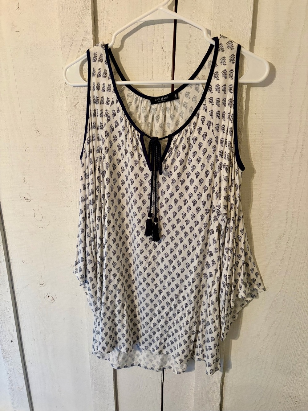 Max Jeans White and Navy Printed Sleeveless Tunic with Tassel Tie